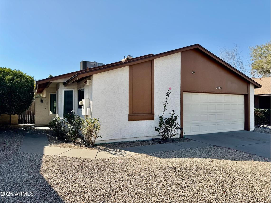 2615 W Hearn Rd., Phoenix, AZ 85023
