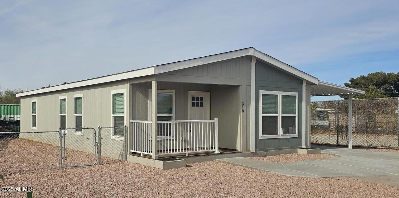 318 S Ellsworth Rd., Mesa, AZ 85208