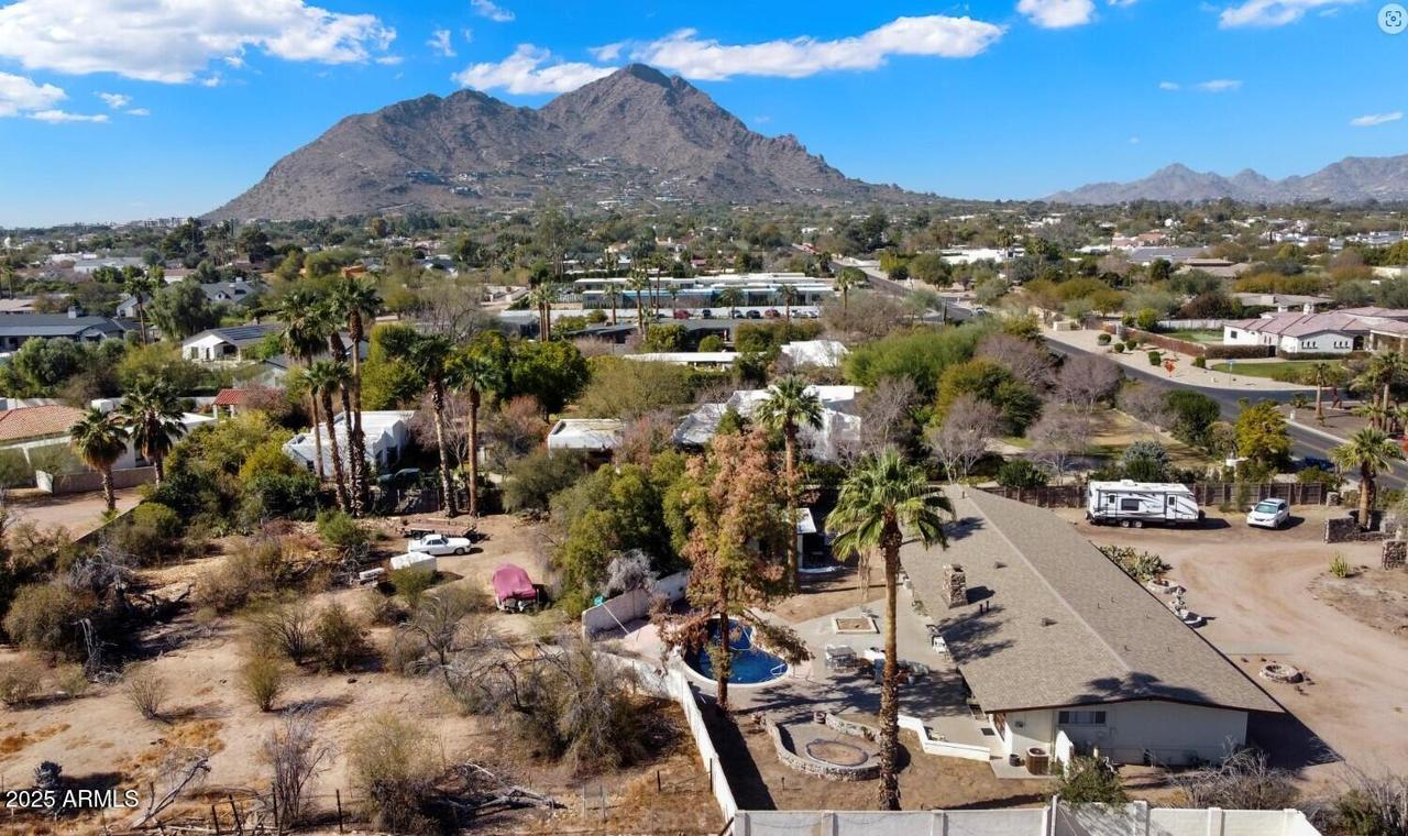 7011 E Jackrabbit Rd., Paradise Valley, AZ 85253