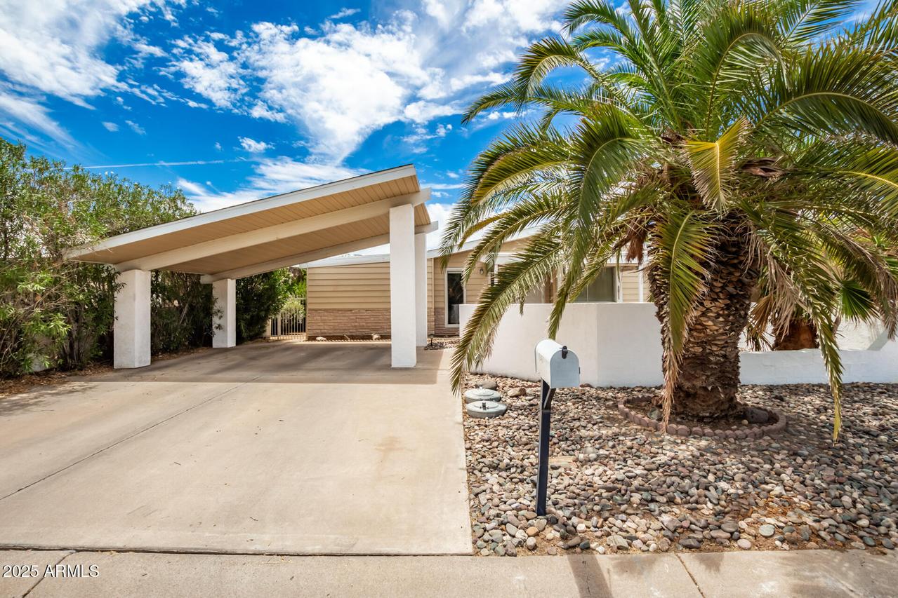 10461 W Devonshire Ave., Phoenix, AZ 85037