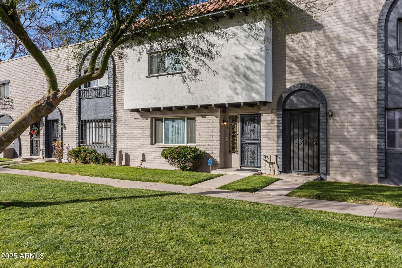 2968 E Clarendon Ave., Phoenix, AZ 85016