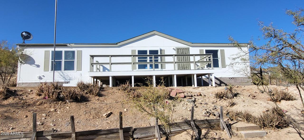 19861 E Trail Rd., Black Canyon City, AZ 85324
