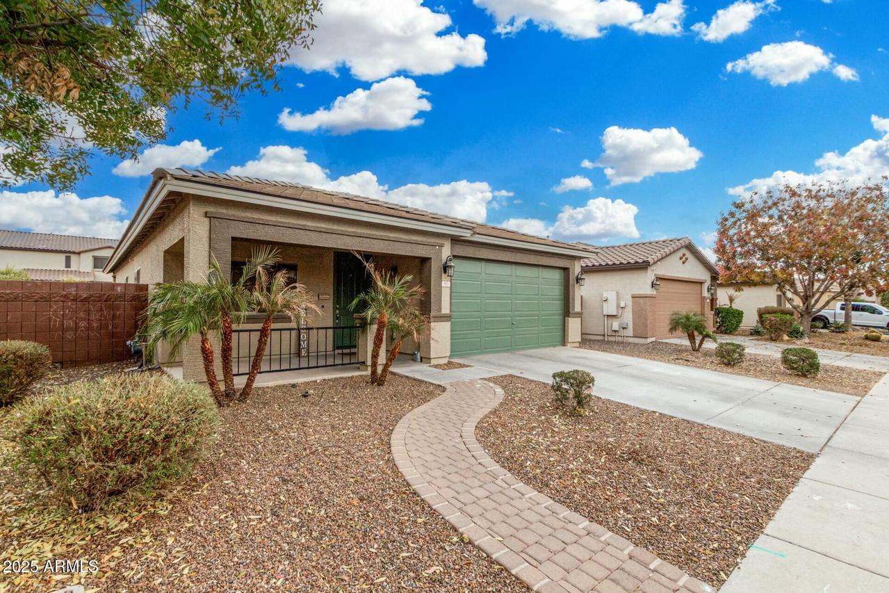 163 W Dragon Tree Ave., Queen Creek, AZ 85140