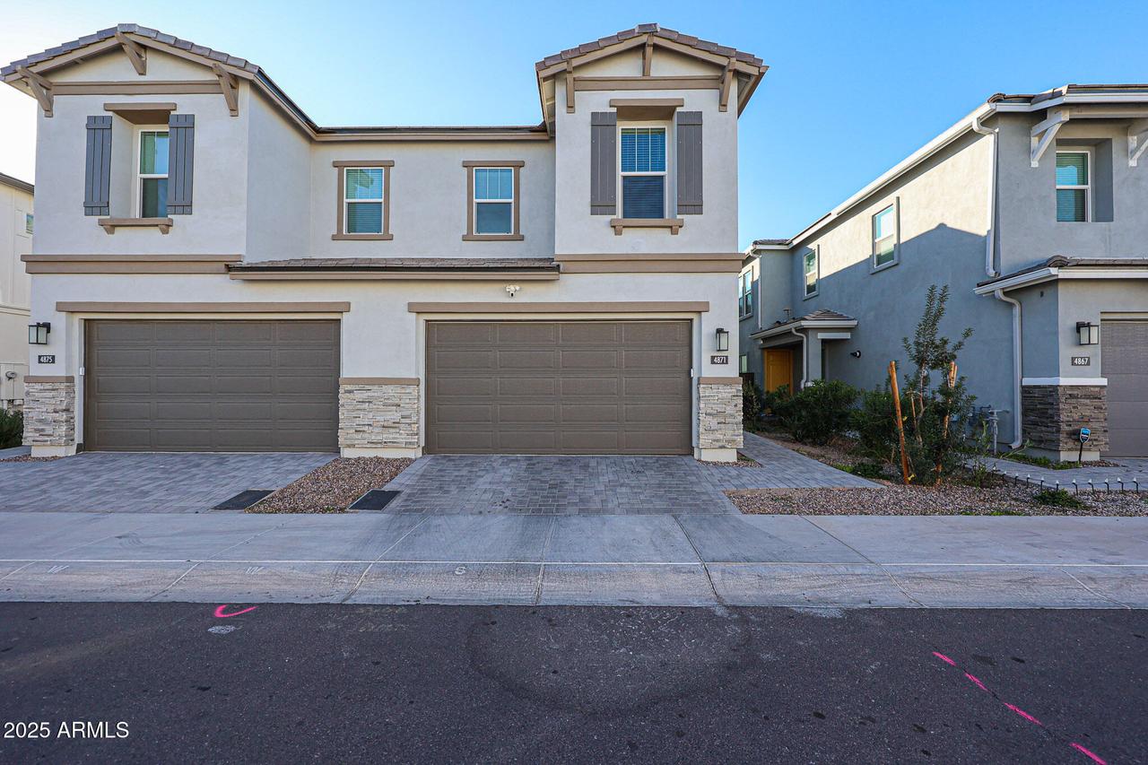 4871 E Village Dr., Scottsdale, AZ 85254