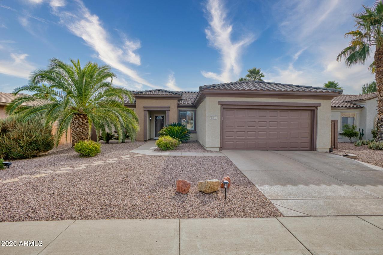 19043 N Aztec Point Dr., Surprise, AZ 85387