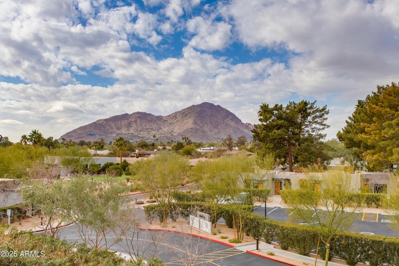 6166 N Scottsdale Rd. #A3006, Paradise Valley, AZ 85253