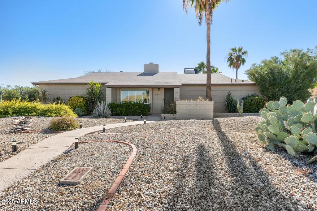 2343 E Cholla St., Phoenix, AZ 85028