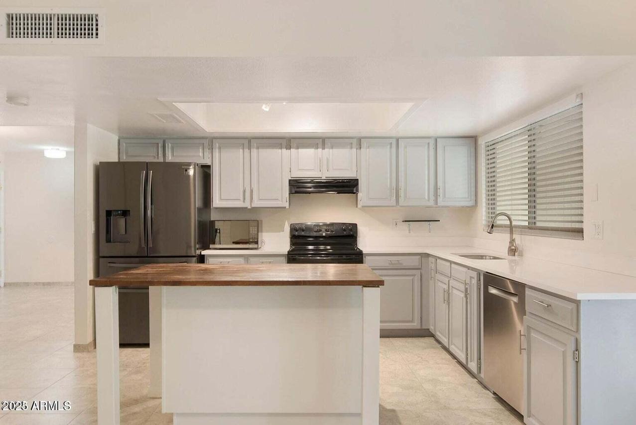 6031 E Evans Dr., Scottsdale, AZ 85254