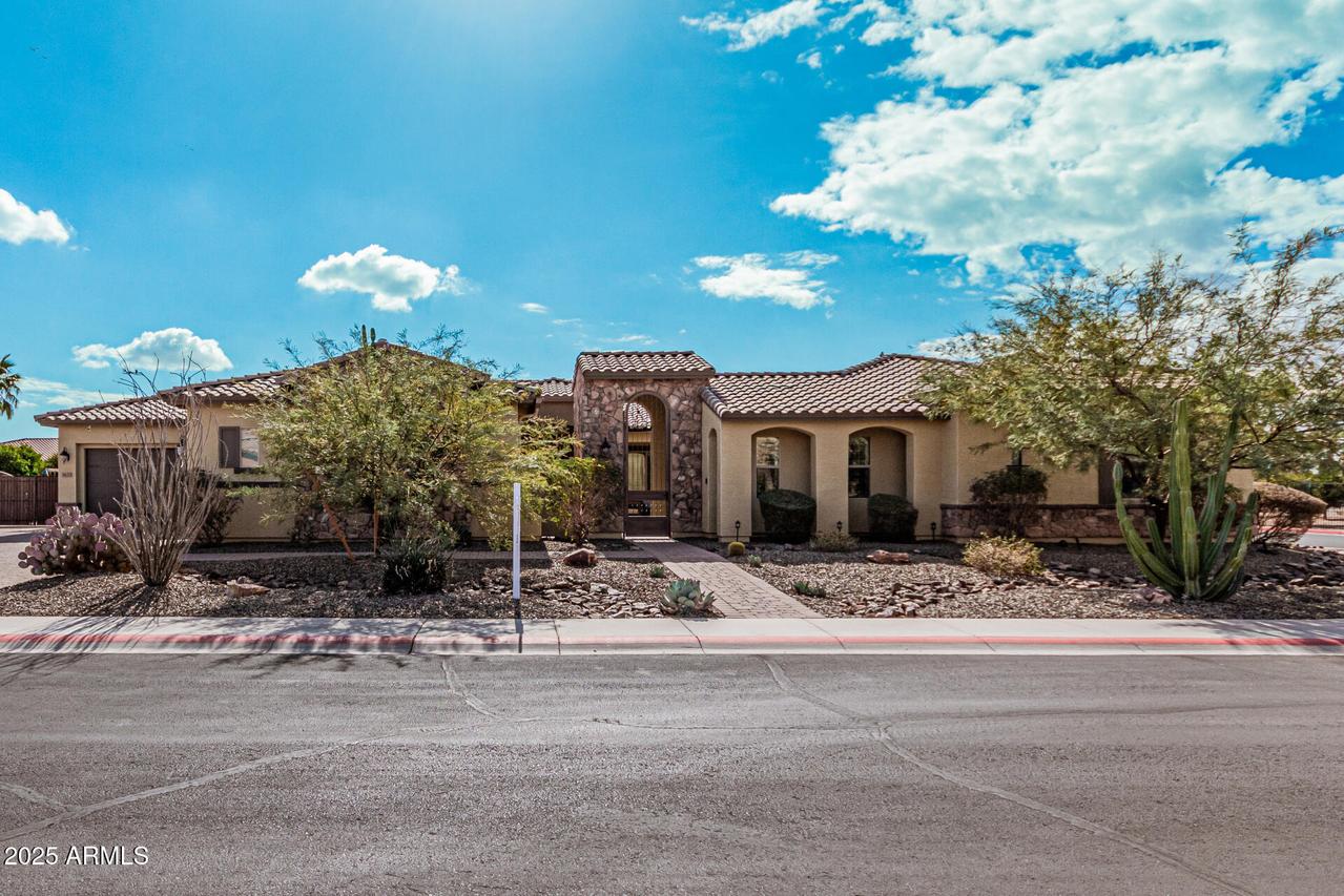 3633 E Encanto St., Mesa, AZ 85205