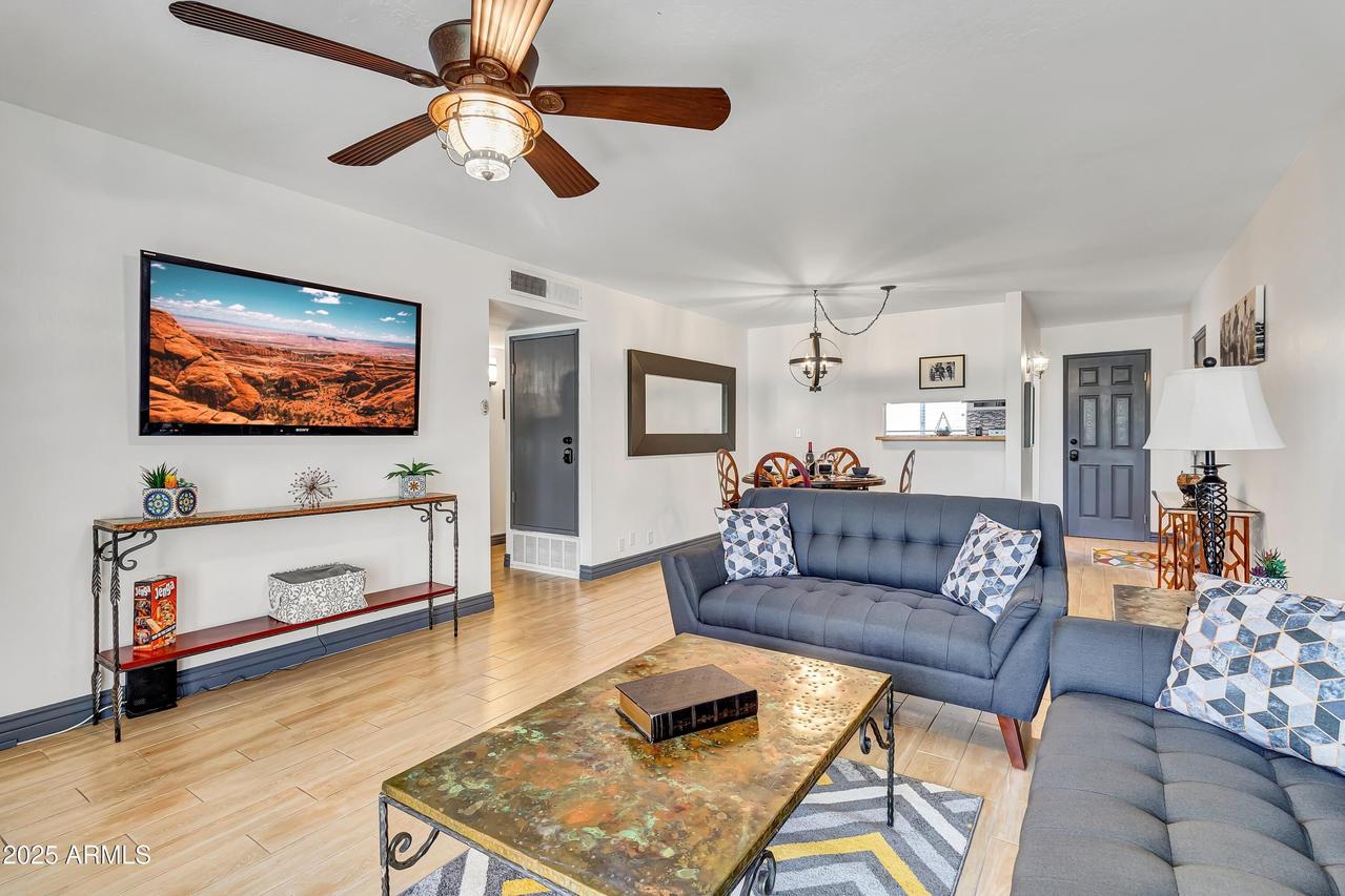 4600 N 68th St. #319, Scottsdale, AZ 85251