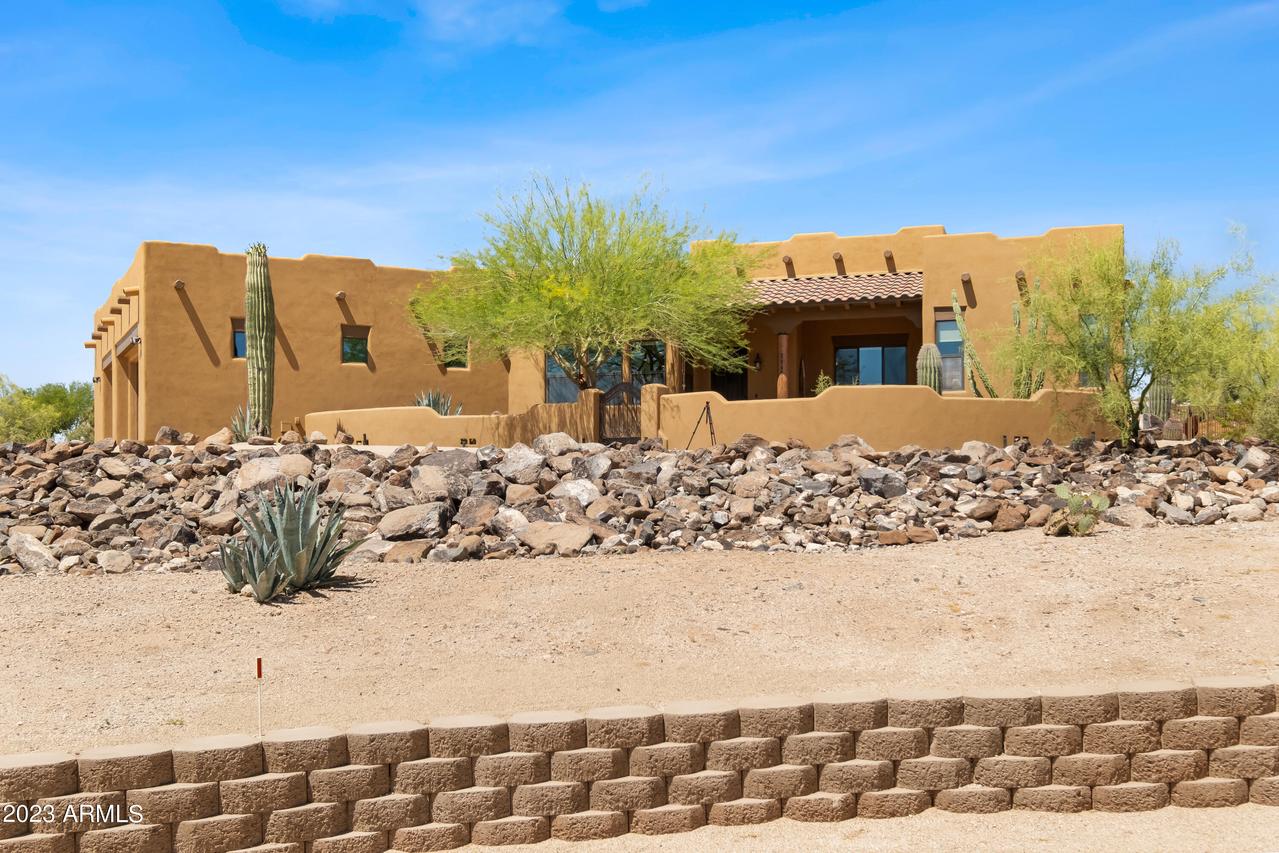 3446 W Valley View Tr., Phoenix, AZ 85086
