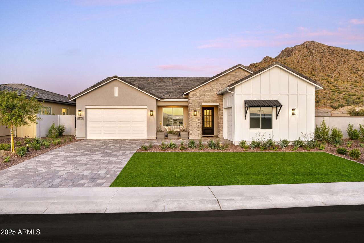 33608 N Maverick Mountain Tr., San Tan Valley, AZ 85144