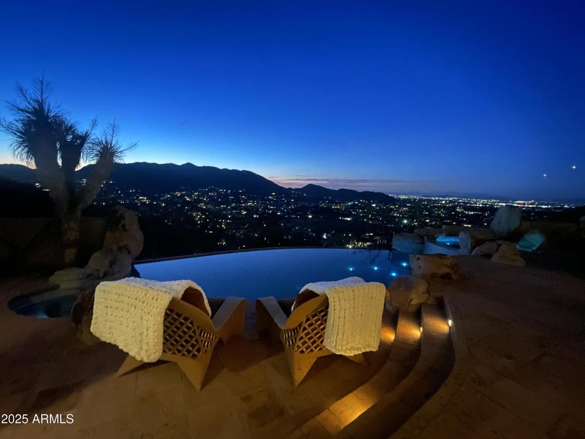 5526 E Roadrunner Rd., Paradise Valley, AZ 85253