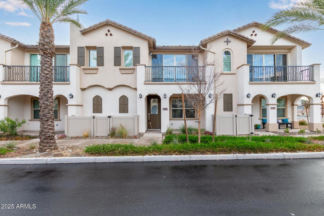 4707 S Vapor Dr., Mesa, AZ 85212