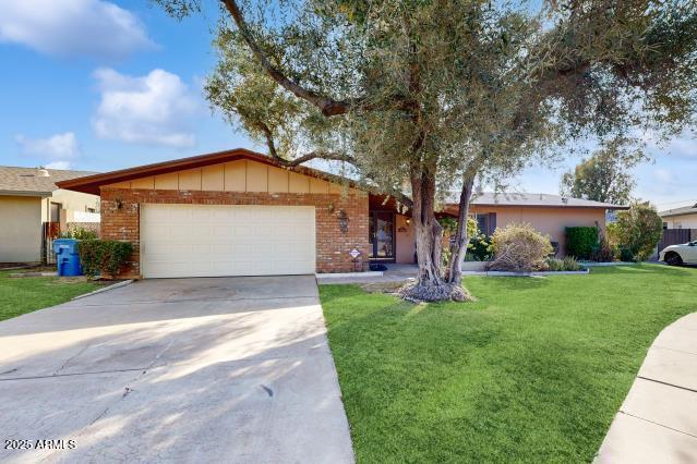 7134 N 14th St., Phoenix, AZ 85020