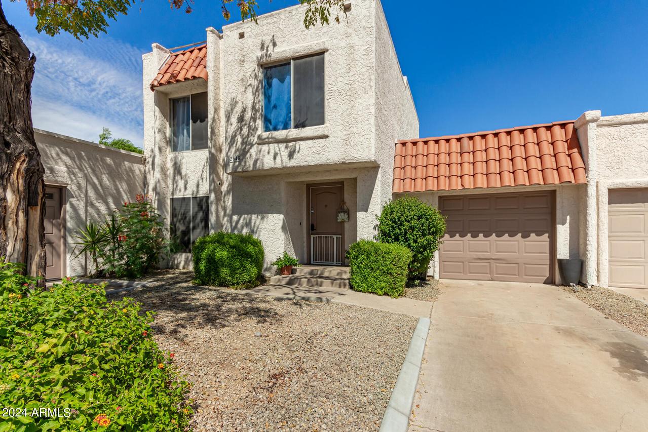 2548 W Monte Cristo Ave., Phoenix, AZ 85023
