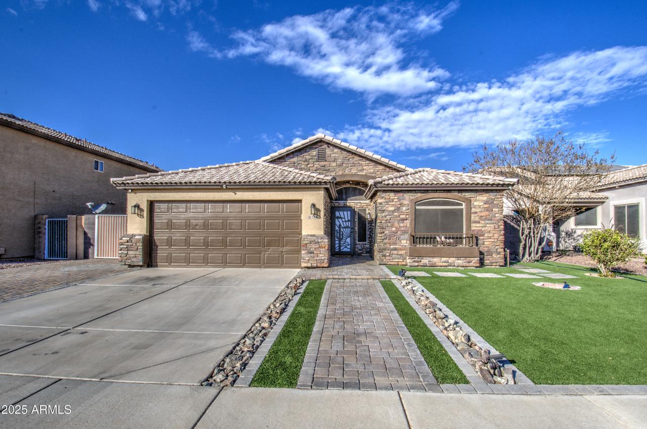 7318 W Jones Ave., Phoenix, AZ 85043