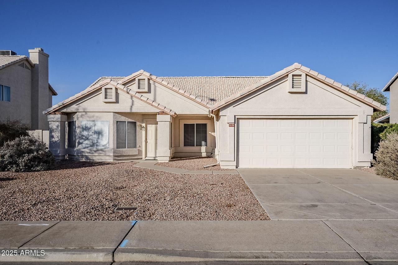 1626 N 74th Pl., Mesa, AZ 85207