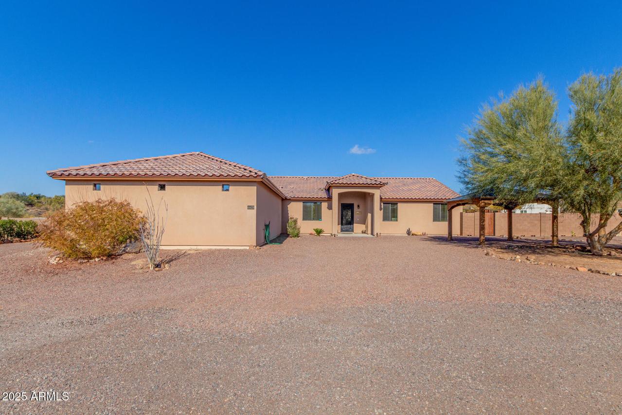 44429 N 1st Dr., New River, AZ 85087