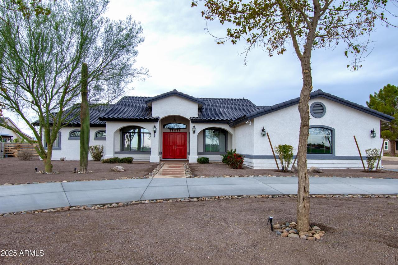 6118 N 183rd Ave., Waddell, AZ 85355