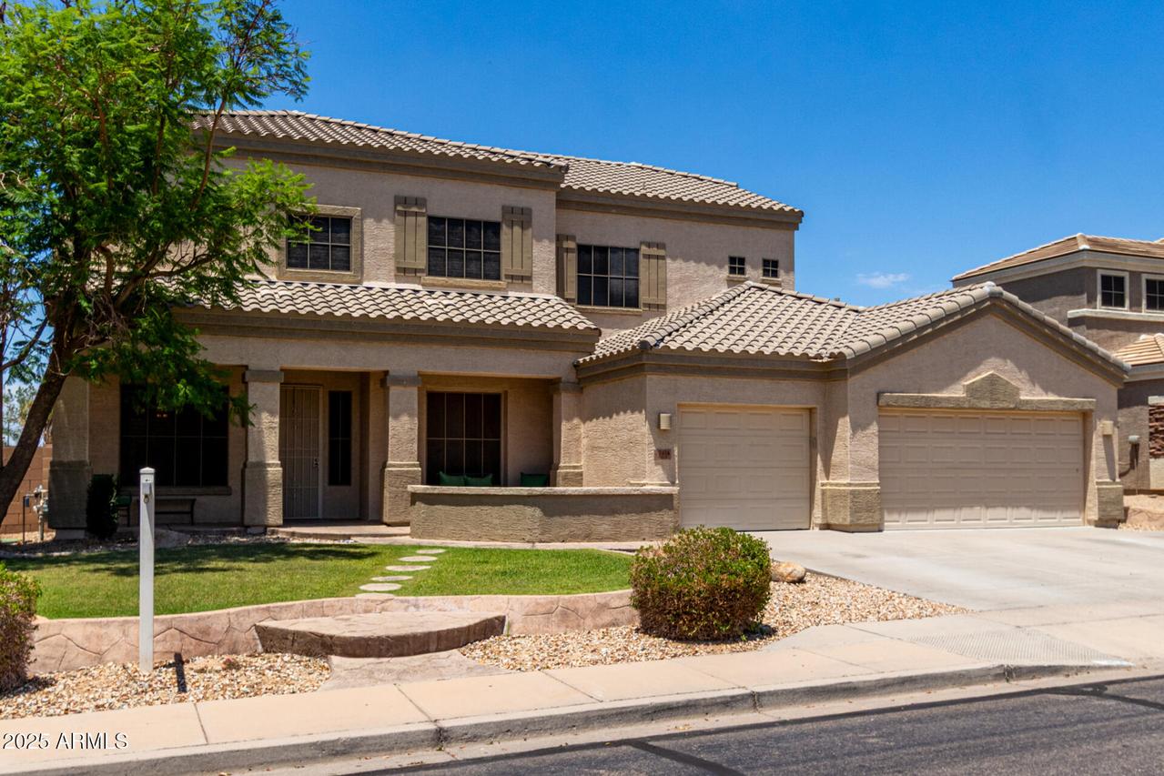 1414 N Estrada Cir., Mesa, AZ 85207