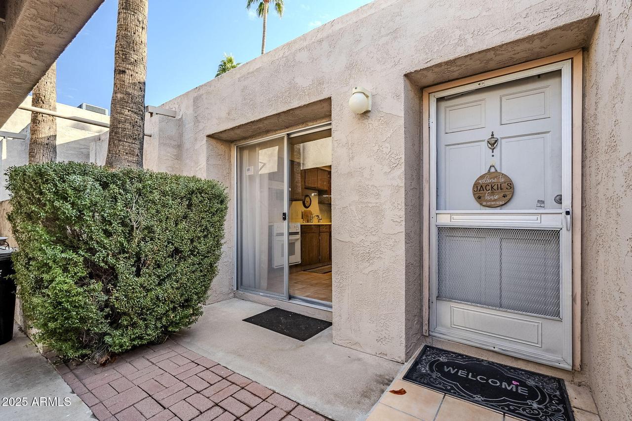 457 S Desert Palm, Mesa, AZ 85208