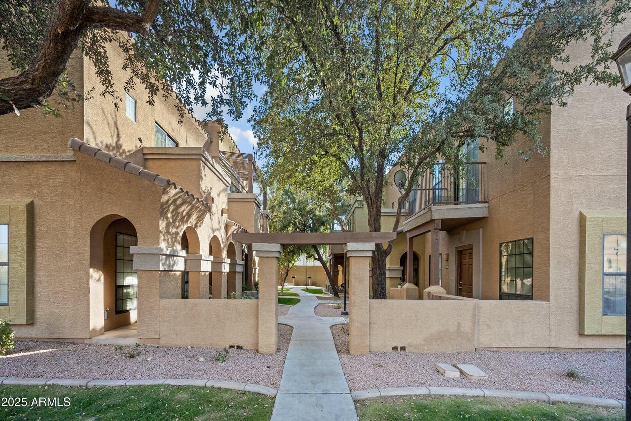 1702 E Bell Rd. #130, Phoenix, AZ 85022