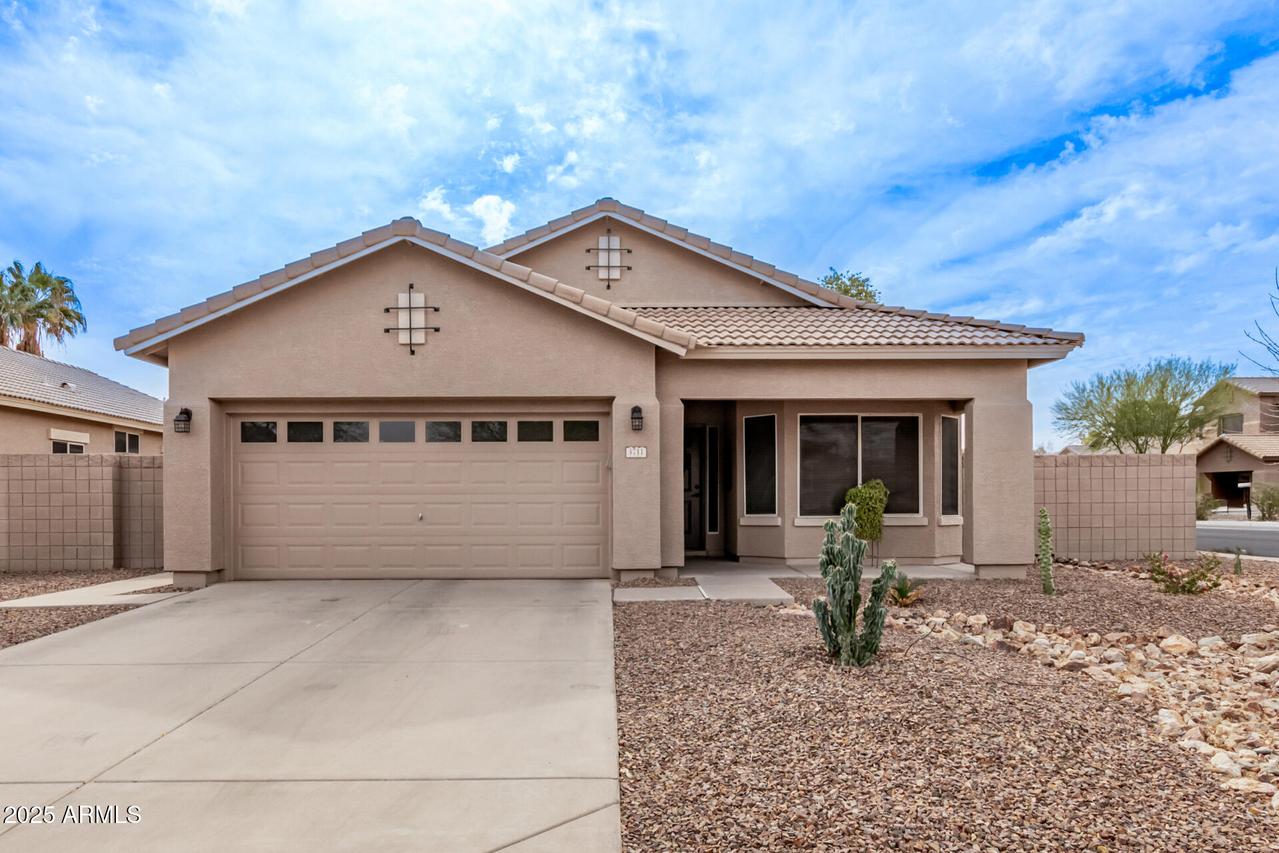 3711 E Sandy Way, Gilbert, AZ 85297