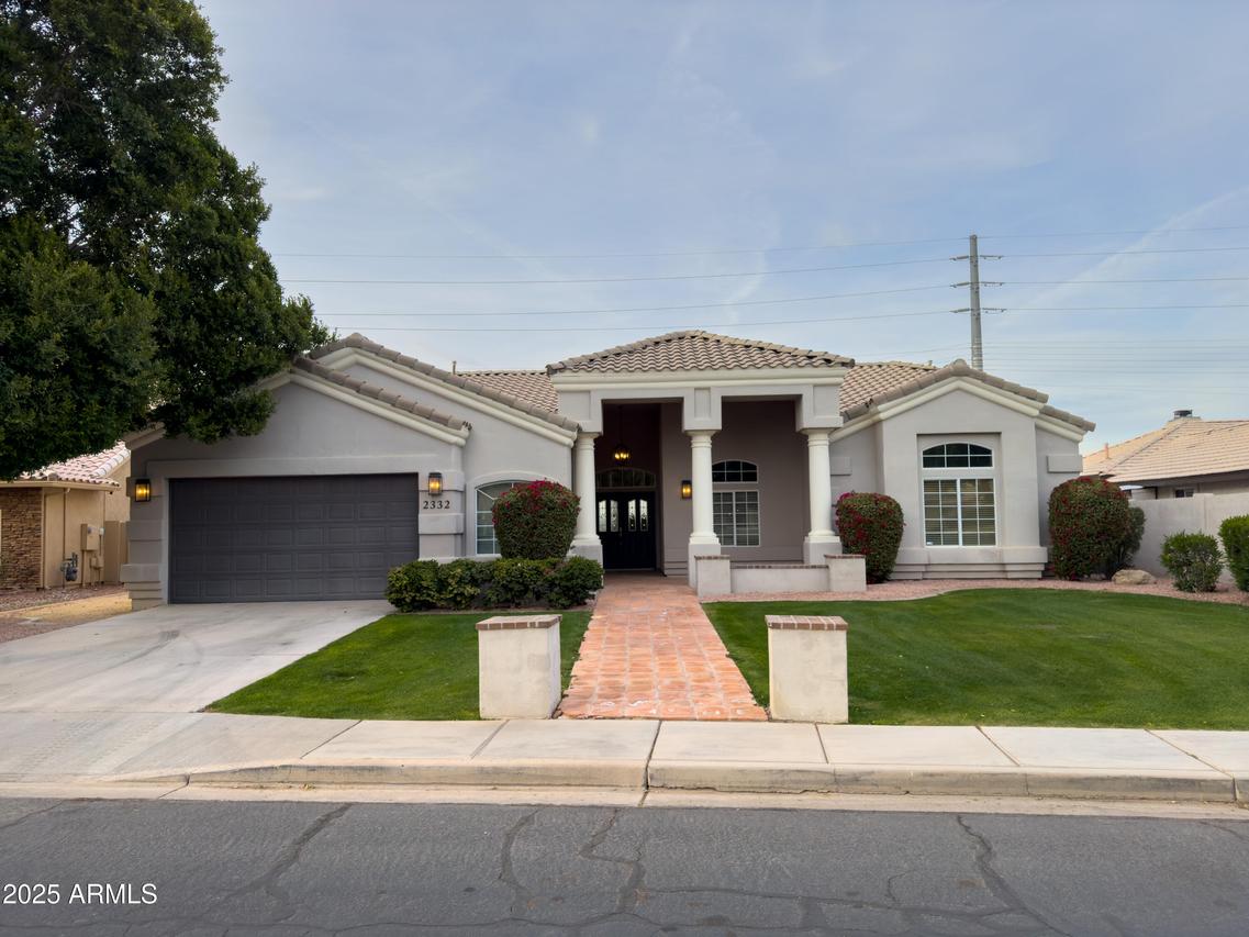 2332 E Nora St., Mesa, AZ 85213