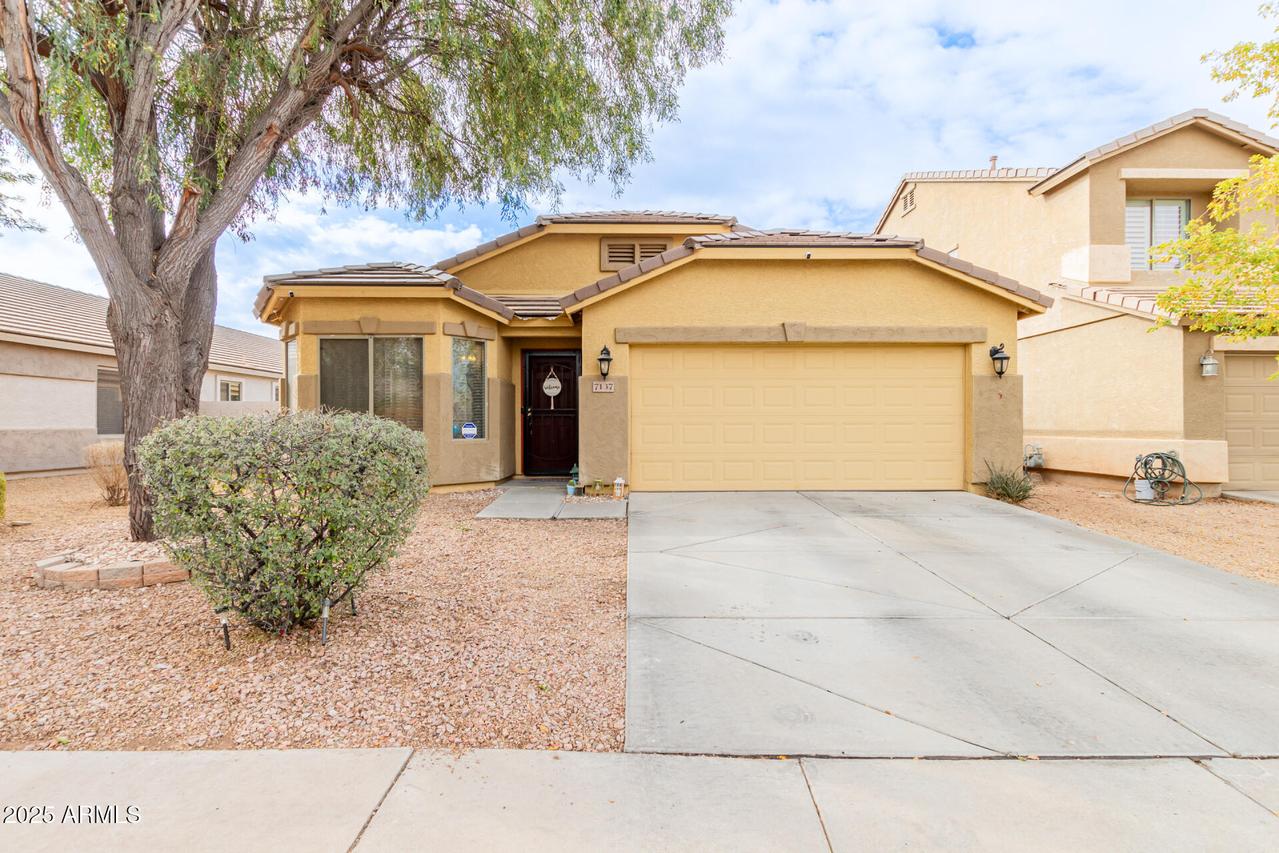 7137 W Beverly Rd., Laveen, AZ 85339