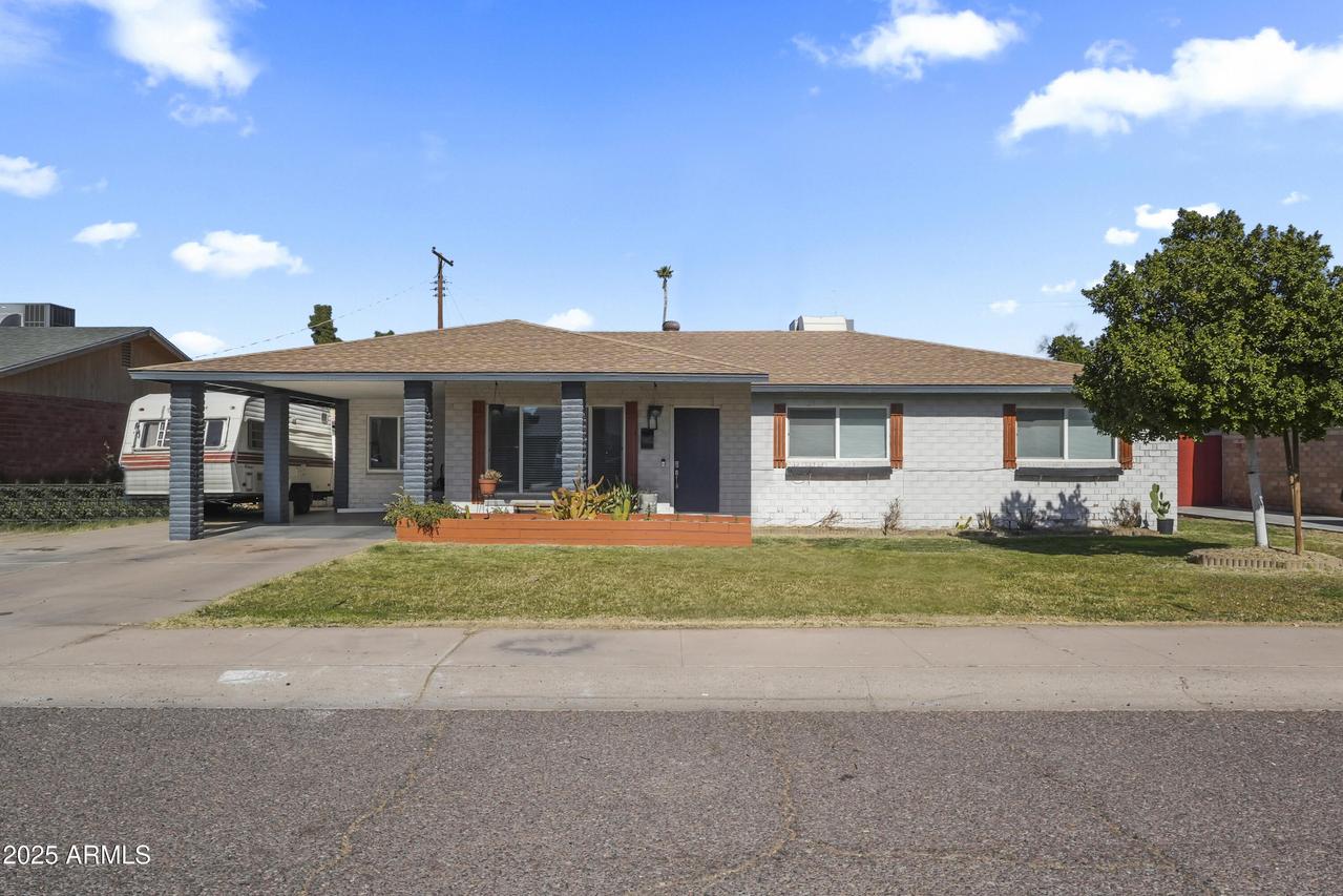 3402 W Sierra Vista Dr., Phoenix, AZ 85017