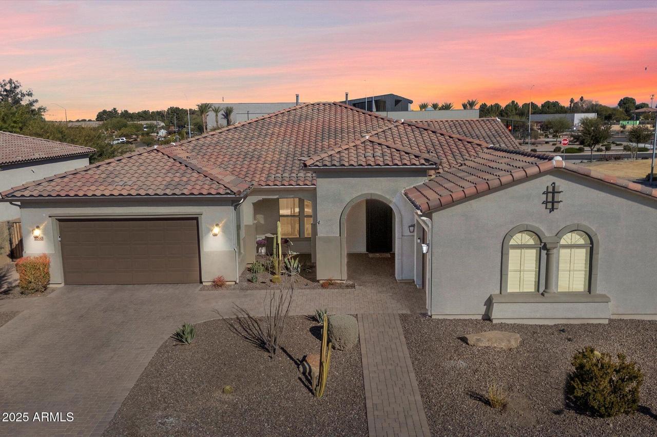 4090 E Yellowstone Pl., Chandler, AZ 85249