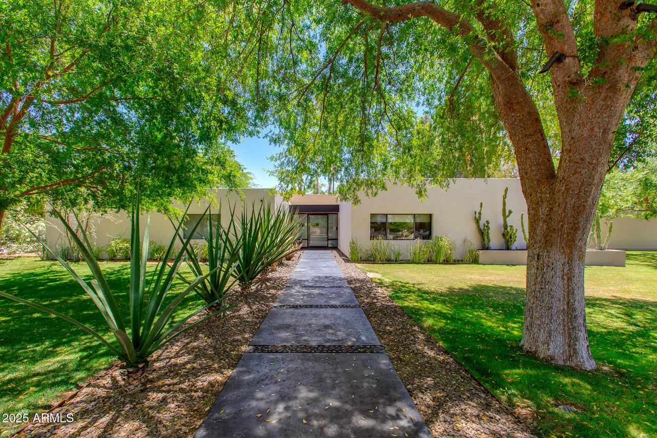 3601 N 55th Pl., Phoenix, AZ 85018