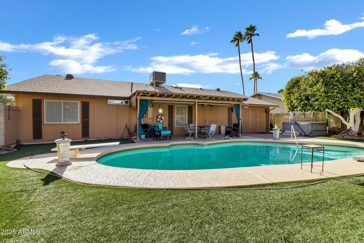 4762 E Pawnee Cir., Phoenix, AZ 85044