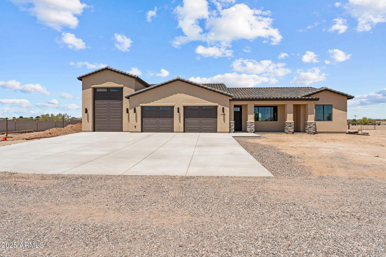 21032 W Skinner Rd., Wittmann, AZ 85361