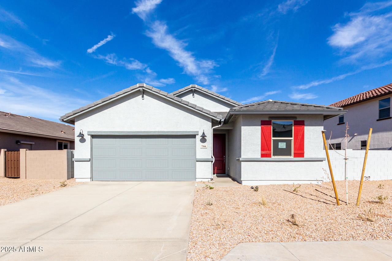 7366 E Hackamore Ln., San Tan Valley, AZ 85143