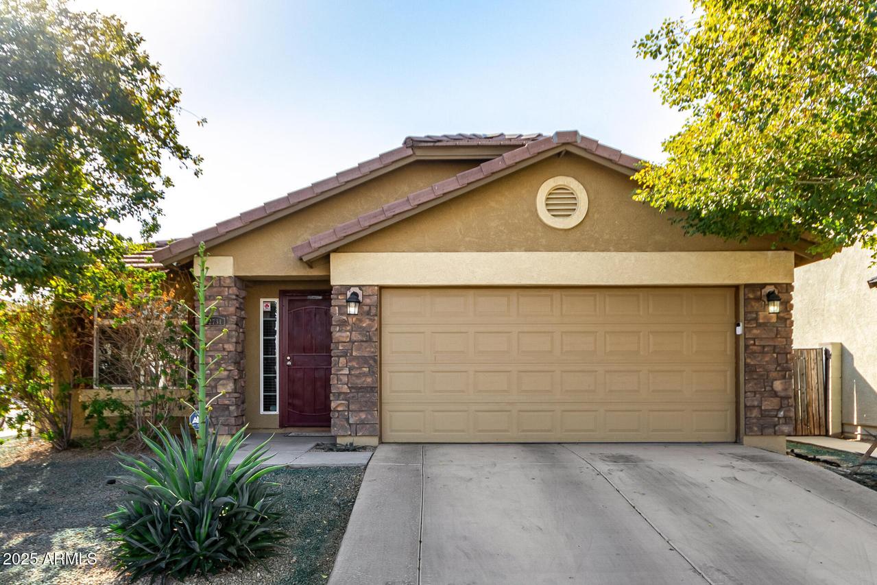 2731 W Wayland Dr., Phoenix, AZ 85041