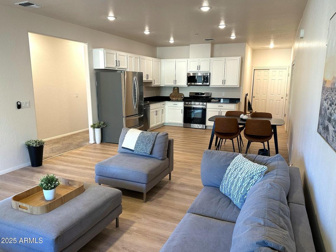 1650 E Ponderosa Pkwy. #312, Flagstaff, AZ 86001