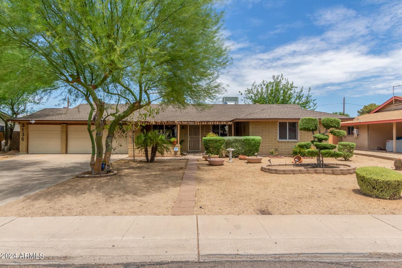 3136 W Sunnyside Ave., Phoenix, AZ 85029