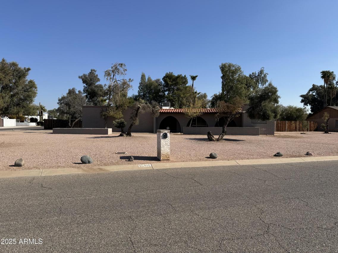12435 N 61st Pl., Scottsdale, AZ 85254