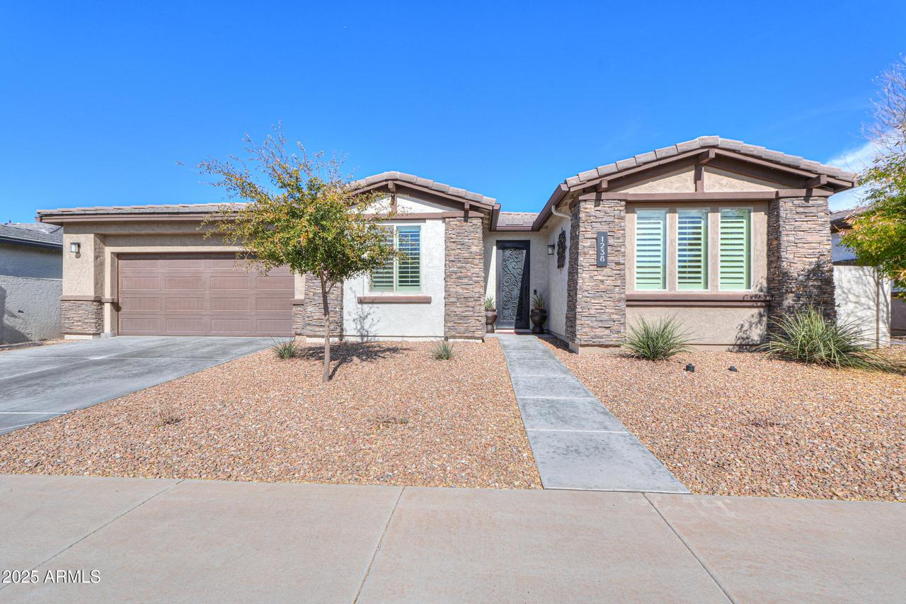 1238 W Silver Creek Ln., San Tan Valley, AZ 85140