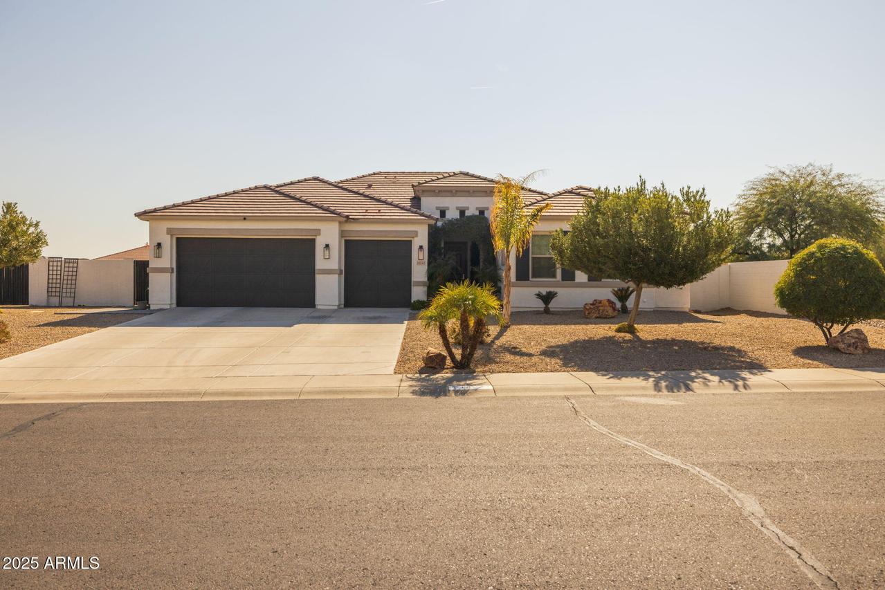 18341 W San Juan Ave., Litchfield Park, AZ 85340