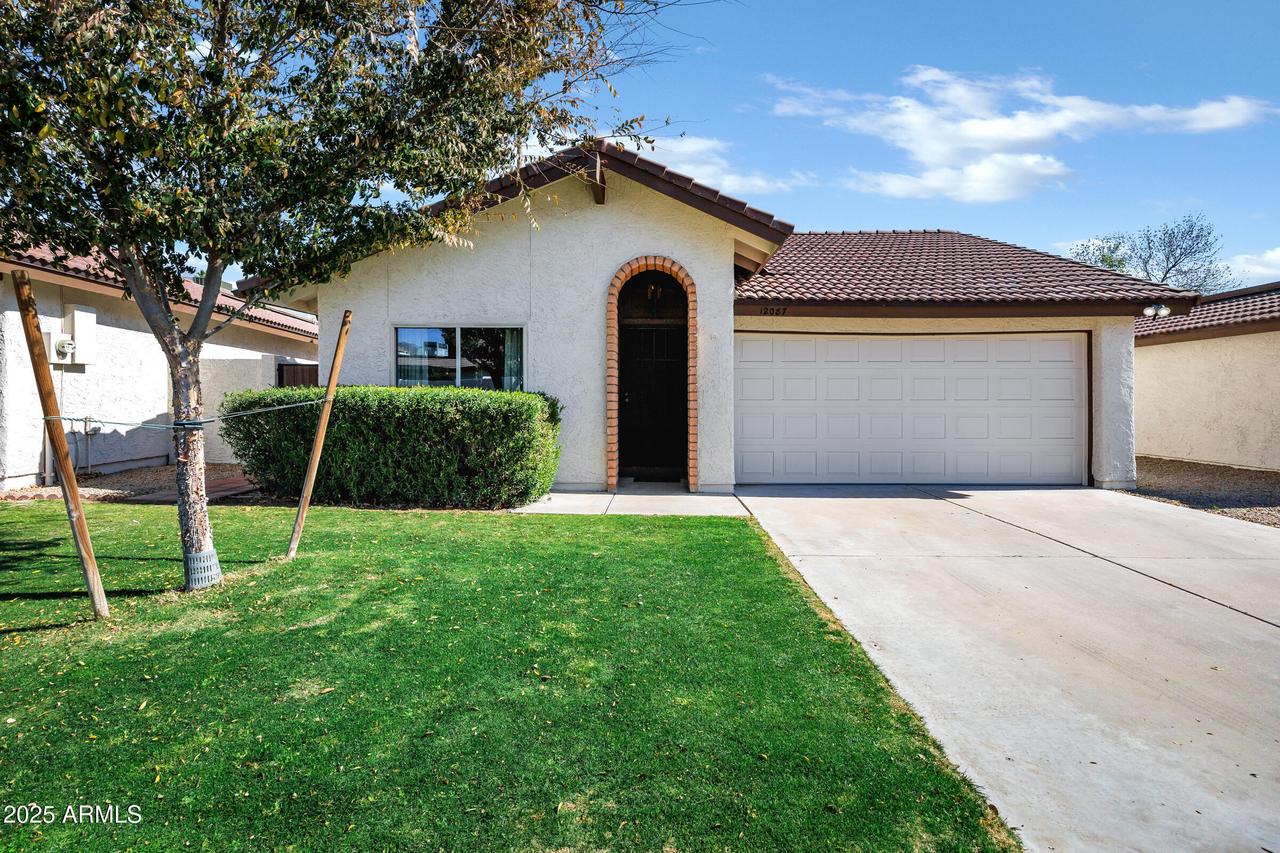 12087 S Paiute St., Phoenix, AZ 85044
