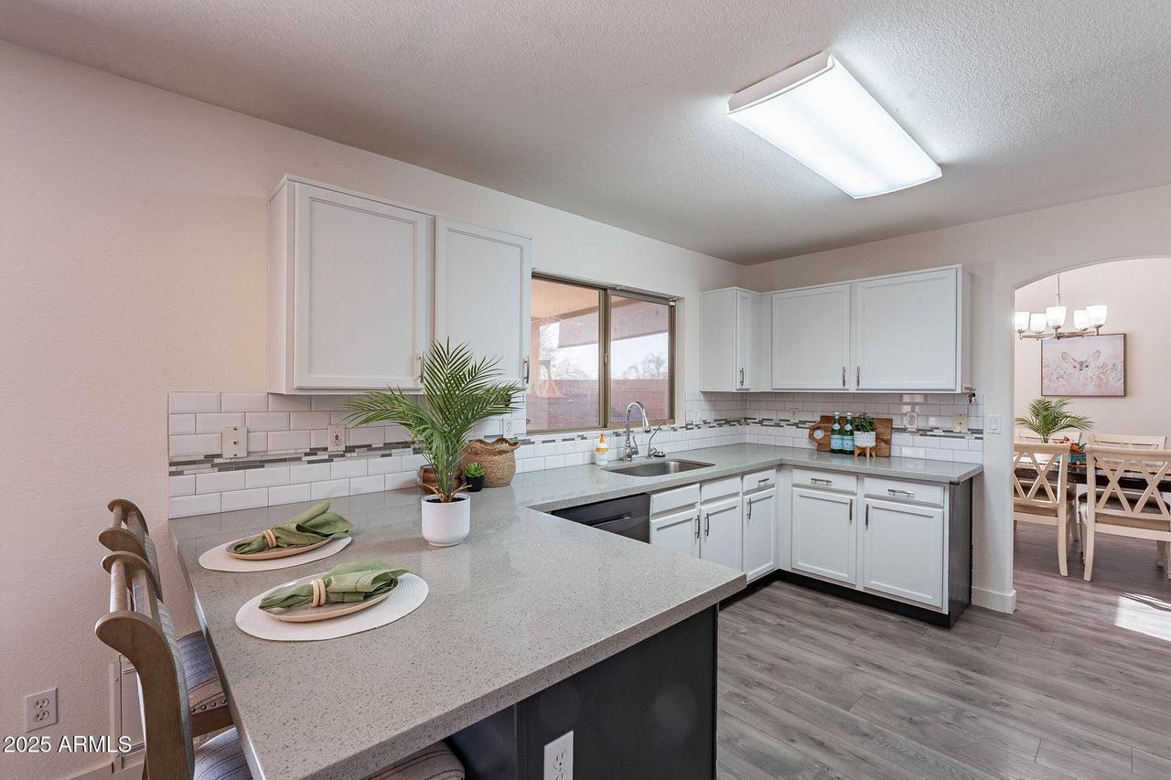 9325 E Fairfield St., Mesa, AZ 85207