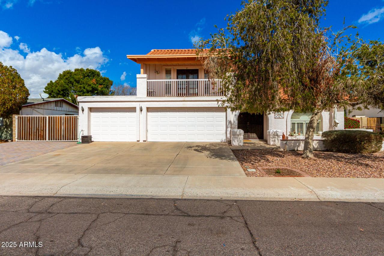 6422 W Garden Dr., Glendale, AZ 85304
