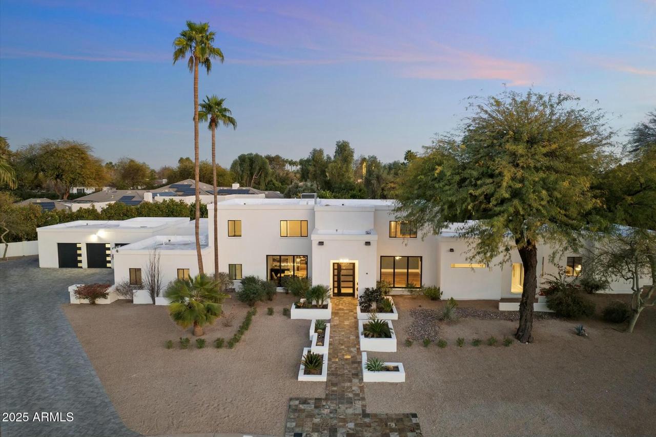 6039 E Laurel Ln., Scottsdale, AZ 85254