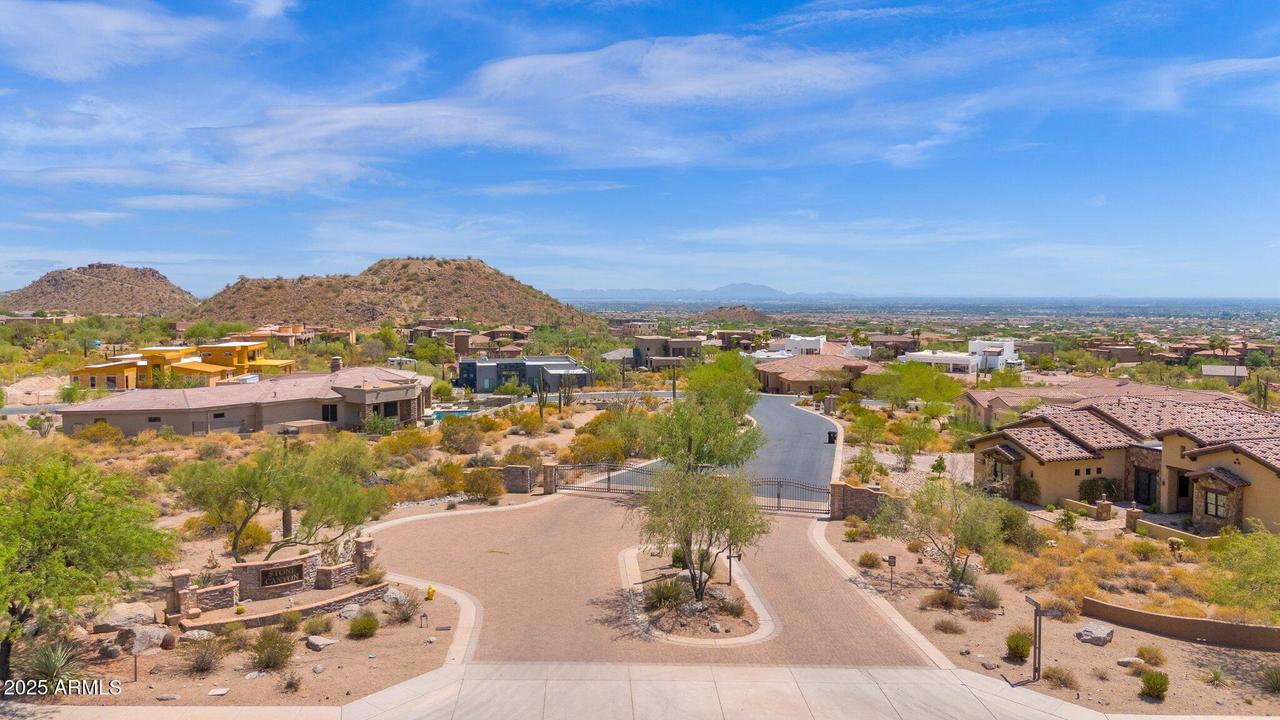 3448 N Wild Horse Tr. #28, Mesa, AZ 85207