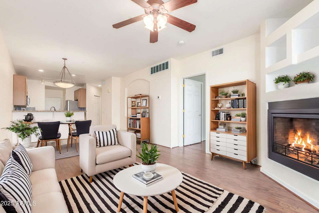 6535 E Superstition Springs Blvd. #124, Mesa, AZ 85206