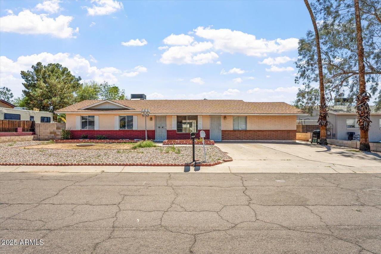 8023 E Irwin Ave., Mesa, AZ 85209