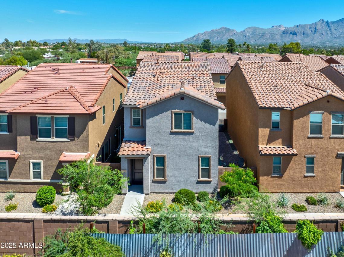1032 E Descent St., Tucson, AZ 85719